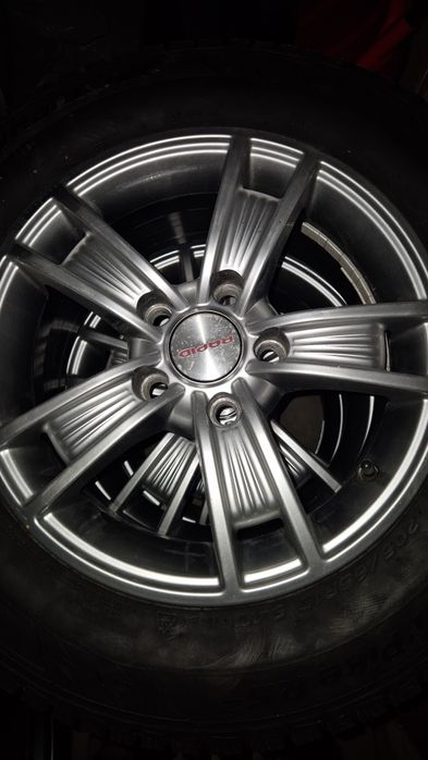 Продаётся резина шины Hankook с дисками