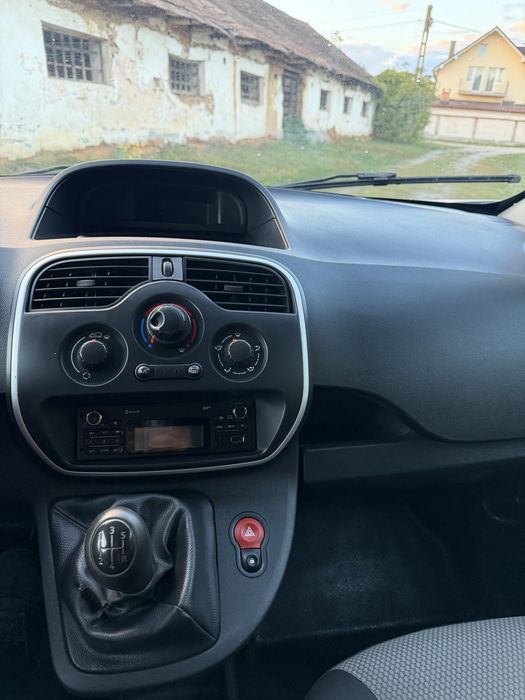Vand Renault Kangoo 1.5 euro 6