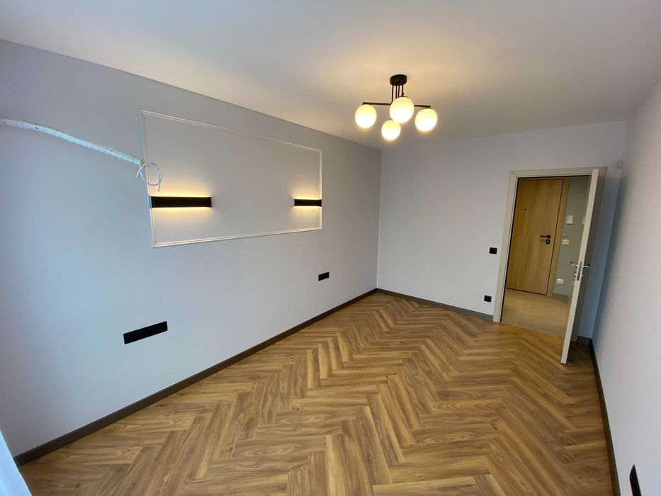 Собственик продава нов обзаведен тристаен апартамент в сграда на IDEA HOME