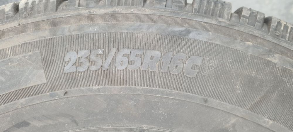 Гуми 235 65 16 С мишелин