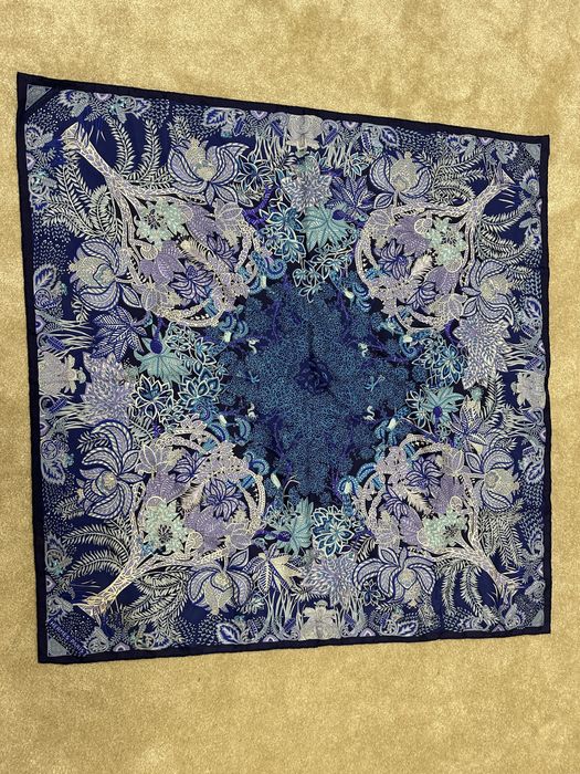 Esearfa din matase Hermes 100%silk