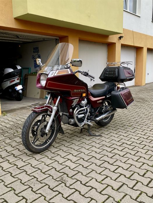 Honda GL650 (cx650, cx500) Silverwing Interstate