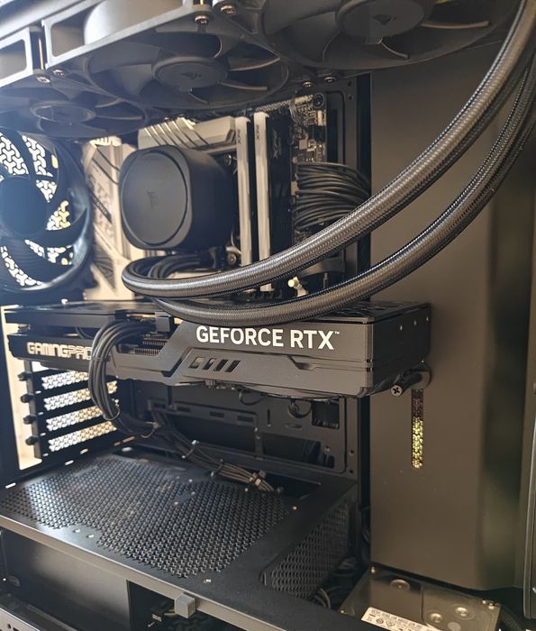 RTX 5070 Ti Palit GamingPro-S