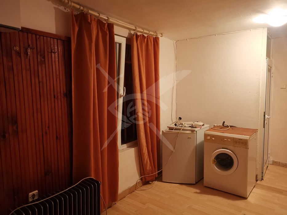 Продава се Едностаен апартамент в София, Редута - 18 кв.м за 2334 €/кв.м - Снимка #1