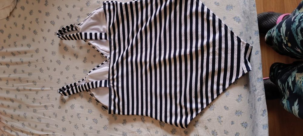 Дамски бански голям размер