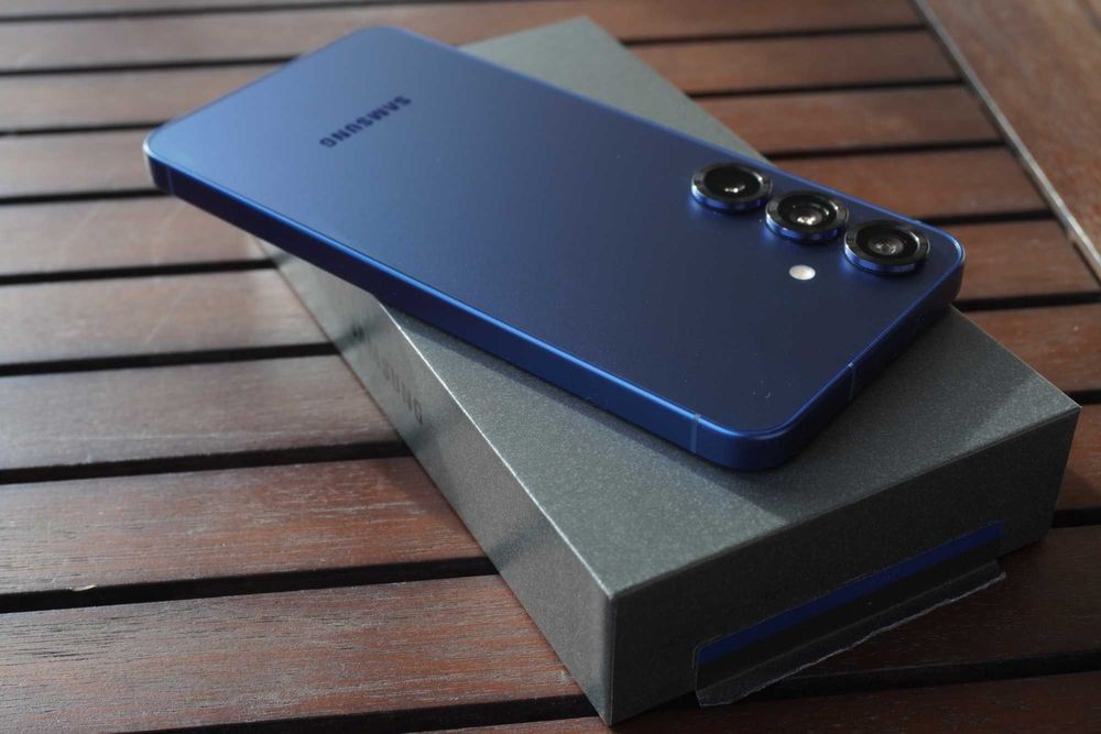 Samsung S25 5G 256GB Naivy Blue 100% Батерия! Гаранция!
