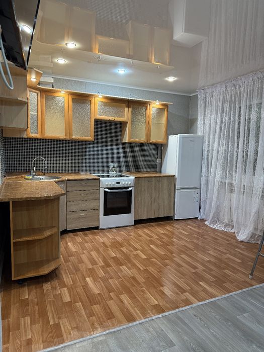 Сдам однокомнатную кв. Район Толстого Кутузова, инеу, мед.колледж