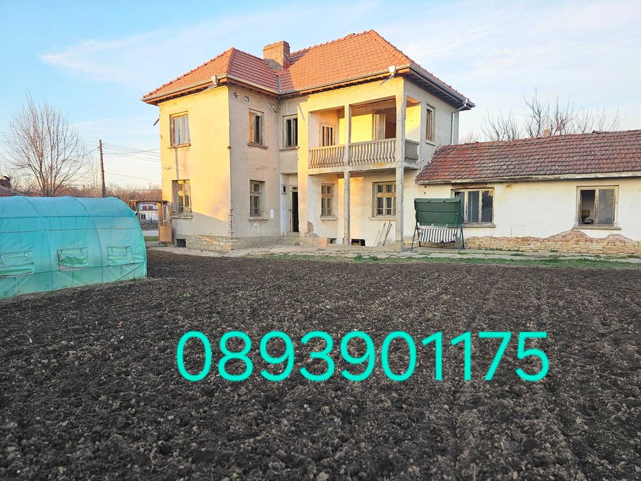 Продавам къща в село Лехчево