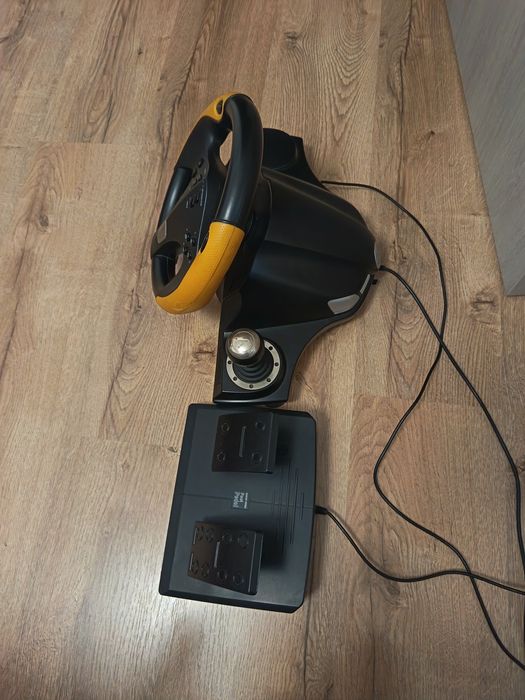 De vânzare volan gaming