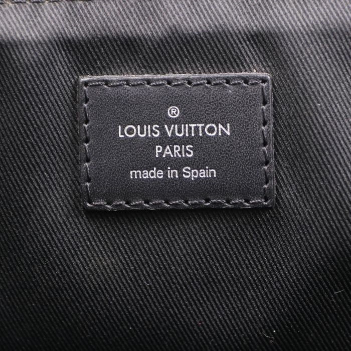 Мъжка чанта Louis Vuitton