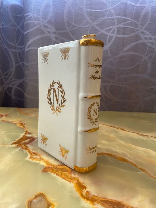 Limoges France шише за алкохол Napoleon