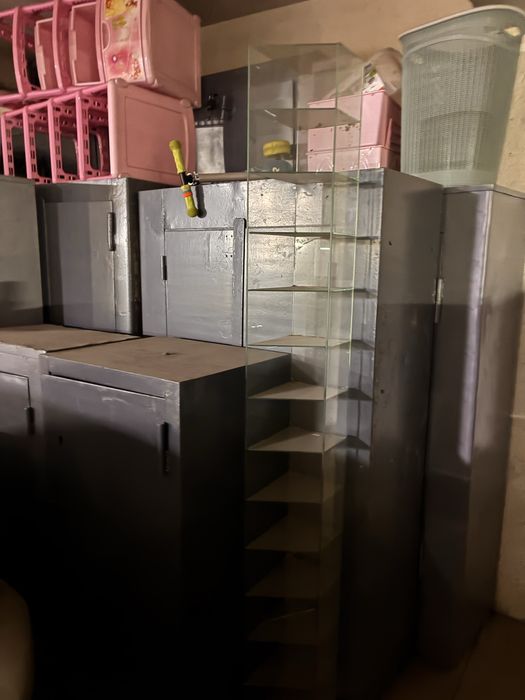 Сейфы и шкафы для документов