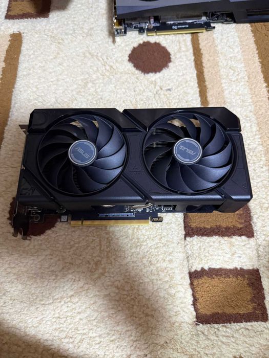 Placa video nvidia geforce RTX 4060 8gb - sigiliu