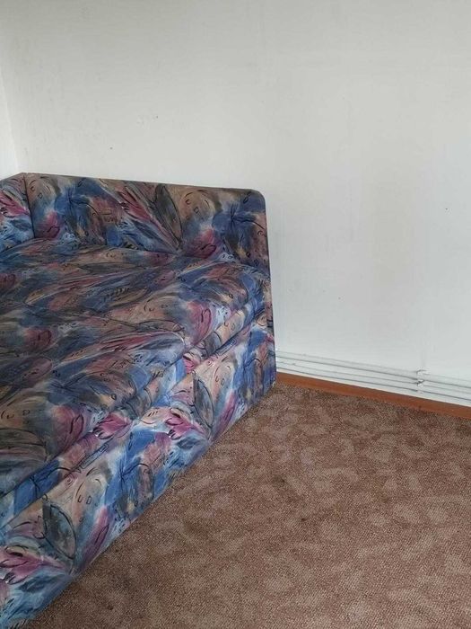 Inchiriez o camera in apartament decomandat Cetate