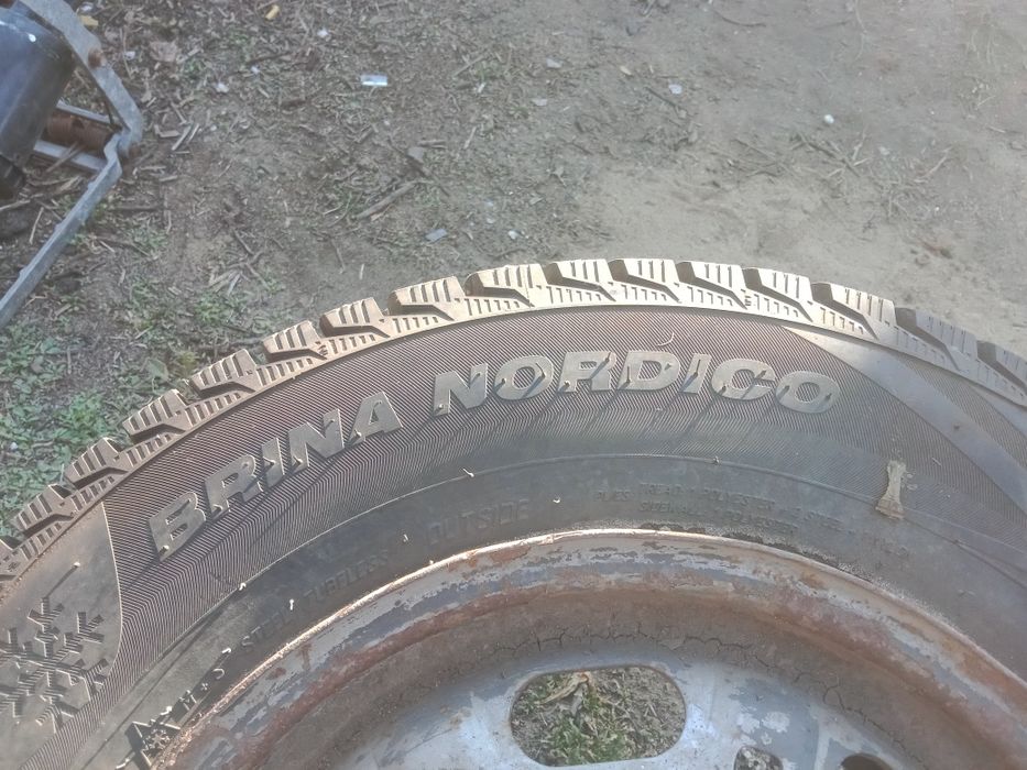 Продам шины на штампах