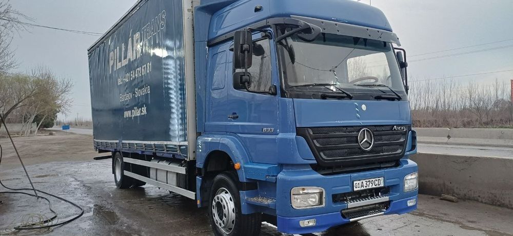 Mercedes Benz AX