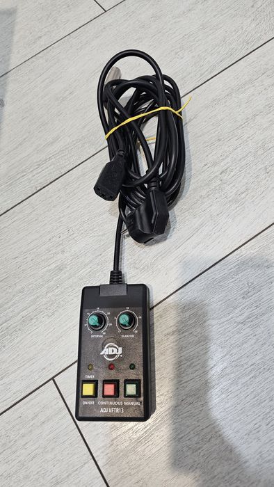 Aparat de făcut fum MISTER KOOL II