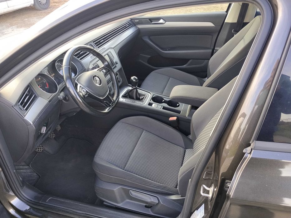 VW Passat B8/2.0 TDI 150 к.с/Euro 6/Keyless/Navi