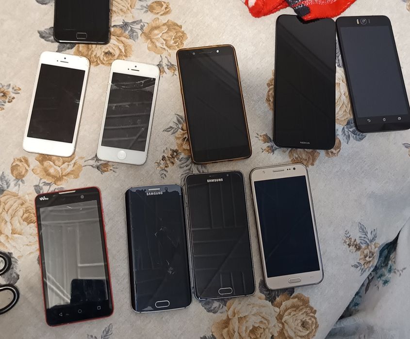 Telefoane Smartphone