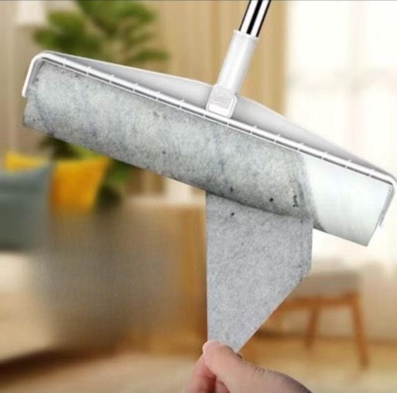 Швабра с липким роликом