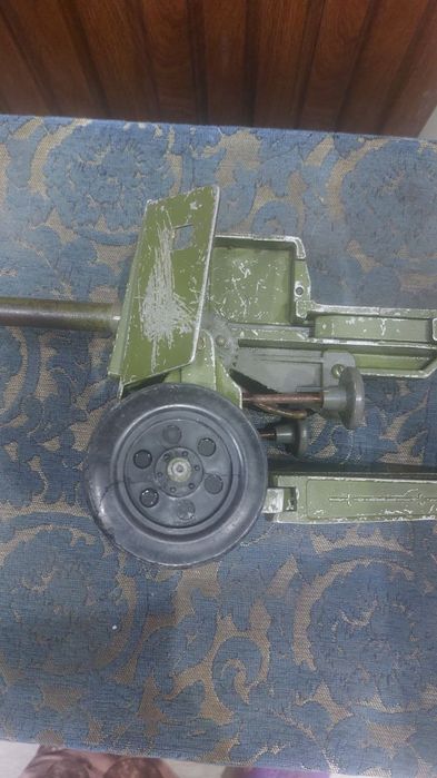 Пушка металлическая для колекций