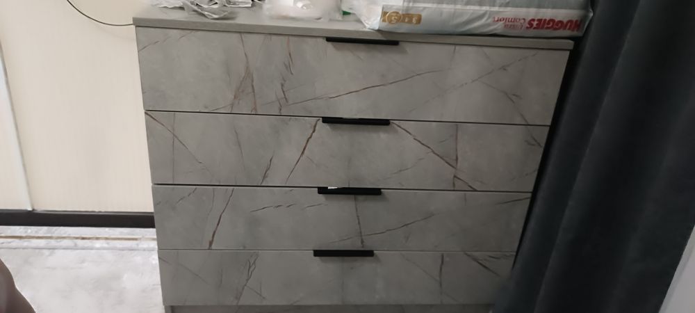 Продам шкаф,комод