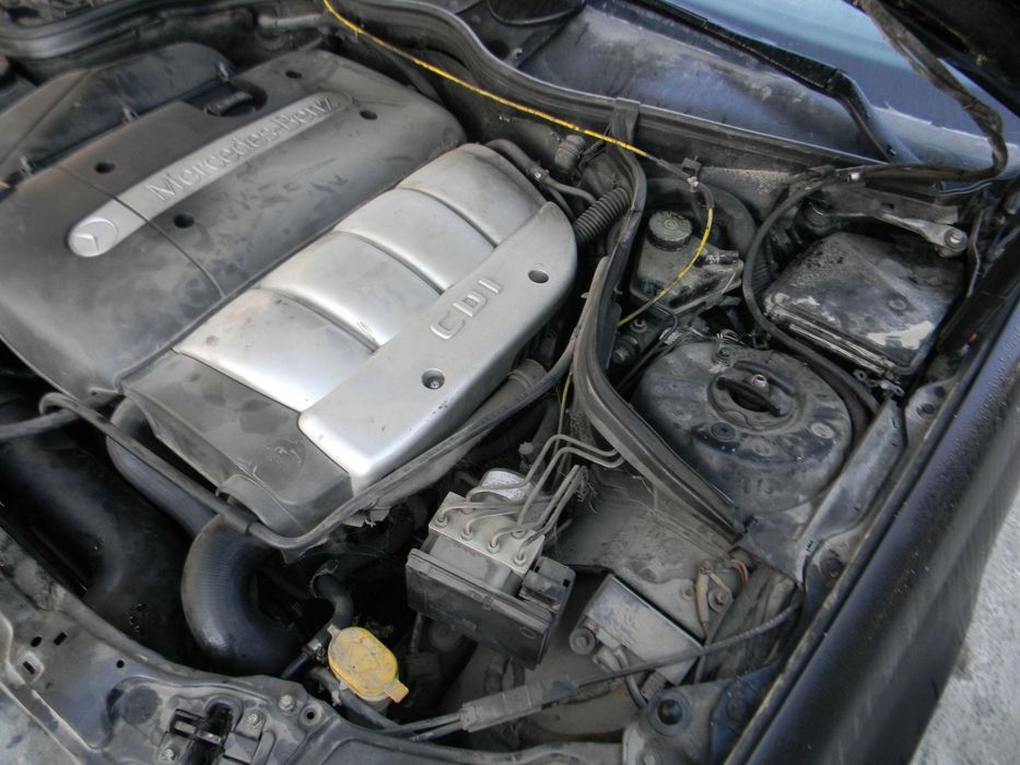 Dezmembrari  Mercedes-Benz C-CLASS (W203)  2000  > 2007 C 200 CDI (20
