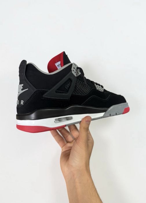 Nike Air Jordan 4 Black Cement Bred Mărimea 41 Noi în Cutie