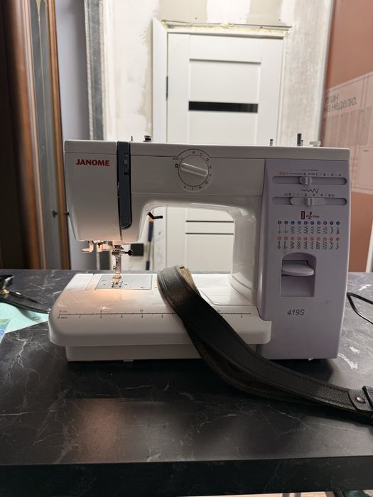 Janome 419s швейная машинка