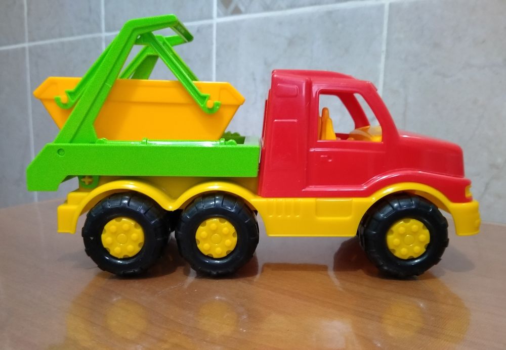 Детская грузовая машина (новая) Россия