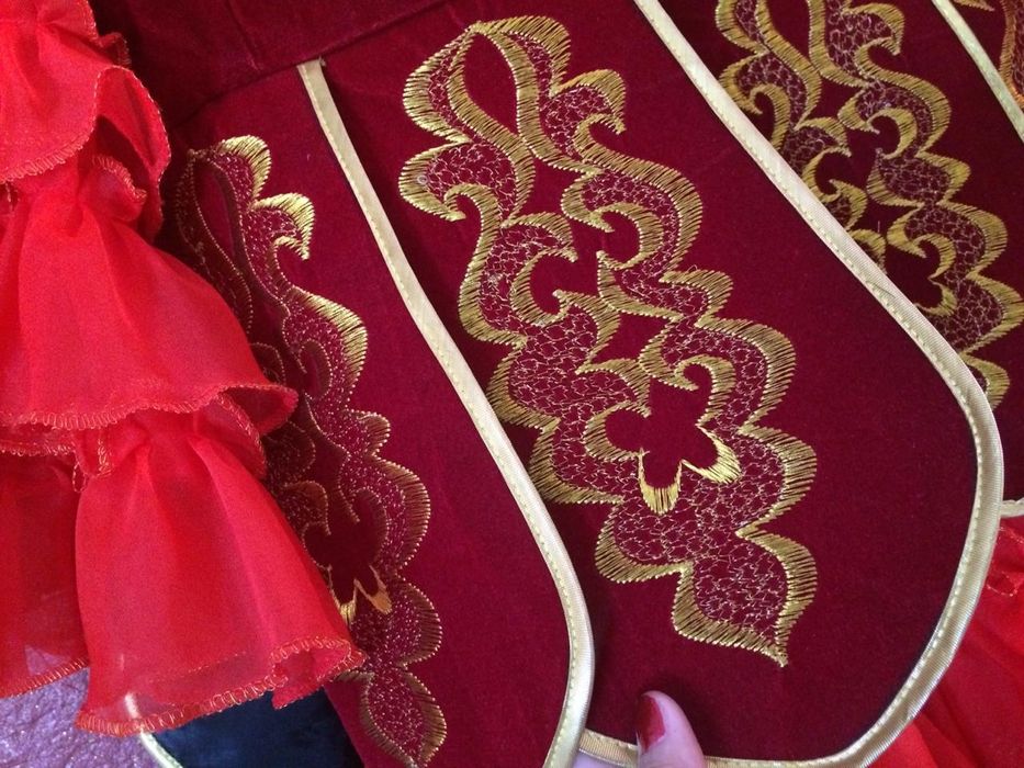 Национальный костюм