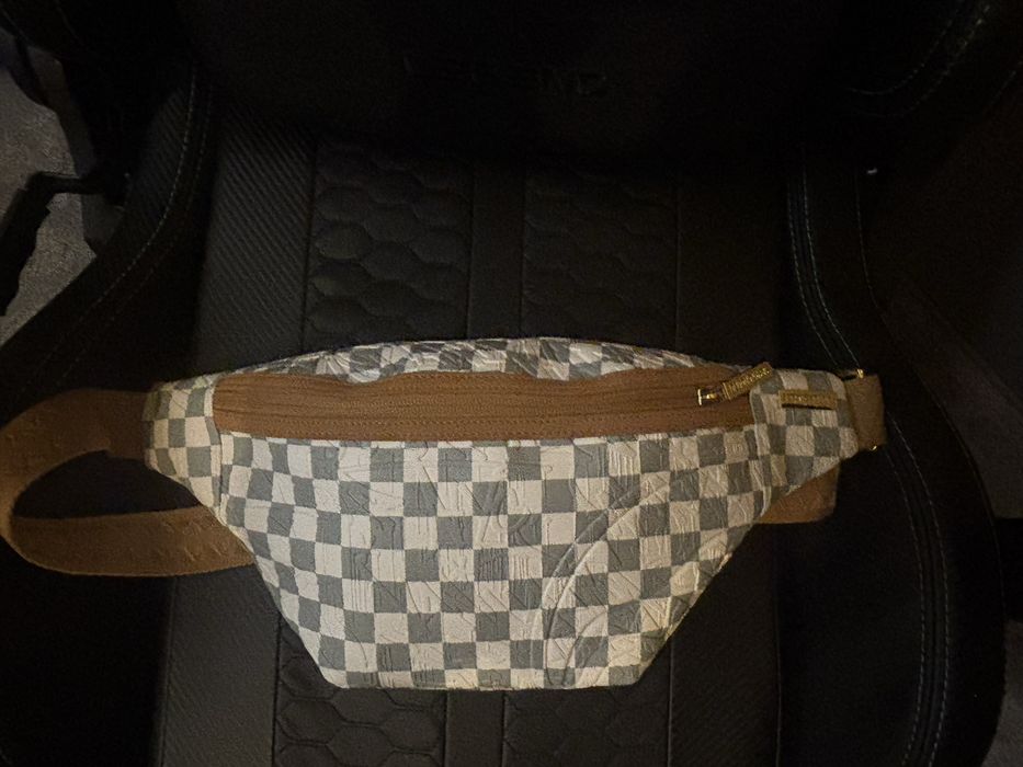 Чанта sprayground