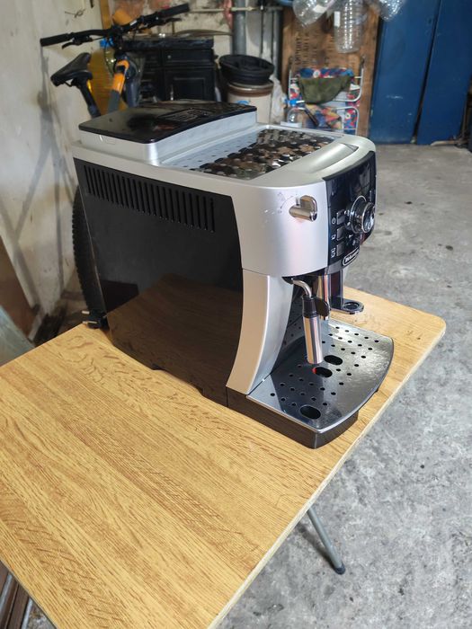 Кафемашина-робот DElONGHi