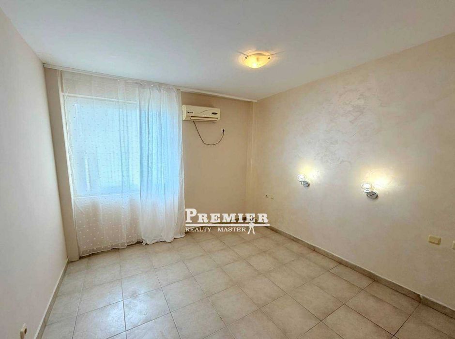 Продава се Тристаен апартамент в к.к. Слънчев бряг - 74 кв.м за 878 €/кв.м - Снимка #16