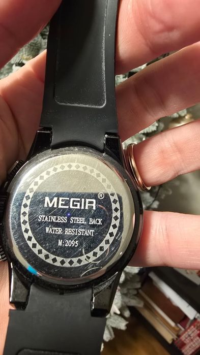 Ceas Megir model 2095
