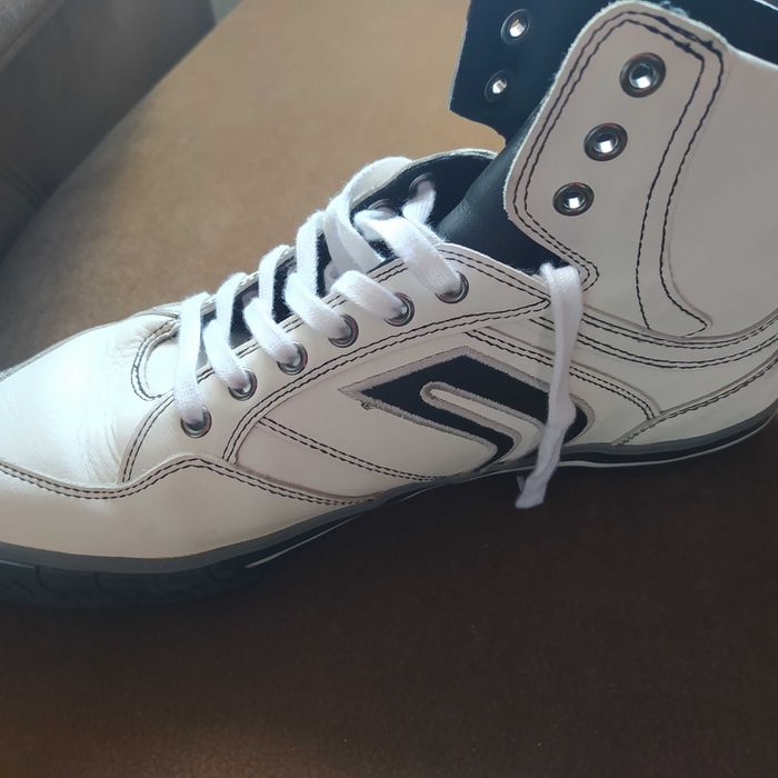 Кецове GEOX. Естествена кожа.