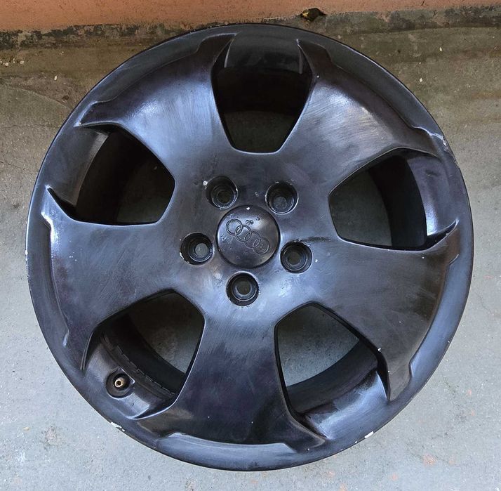 Оригинални алуминиеви джанти от Ауди 17 5x112 7.5J ET56 57.1