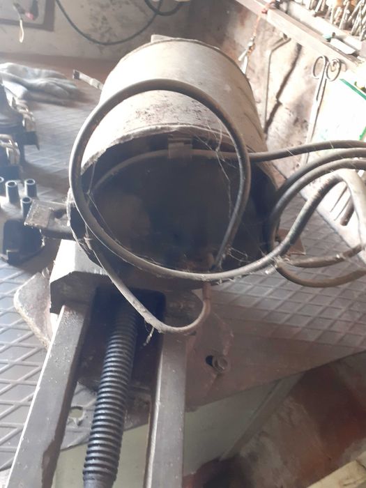 Продам компрессор от холодильника