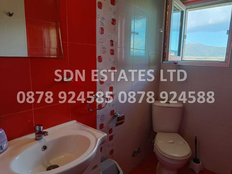 Продава се Къща в Казанлък - 400 кв.м за 625 €/кв.м - Снимка #15