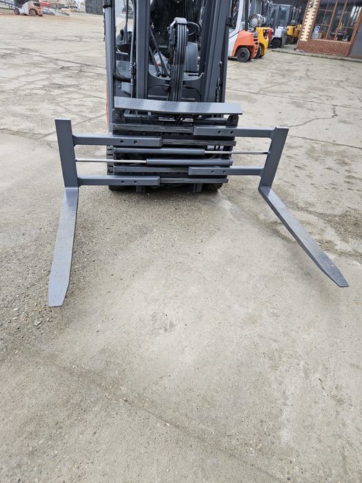 Motostivuitor Stivuitor Electric LINDE