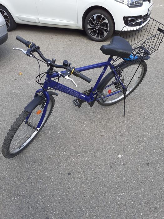 Bicicletă Reflex Storm Force – ideală pentru oraș / navetă (coș inclus)
