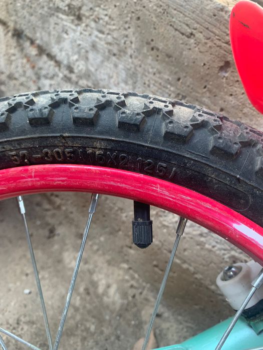 Продава се детско колело за момиче