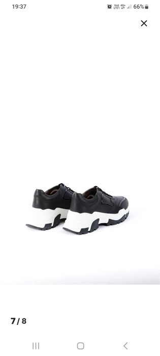 Продам кроссовки