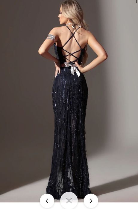 Рокля на LORRETI тъмносиня с пайети