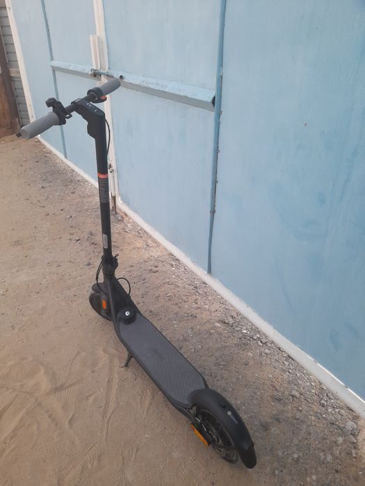 Ninebot f 20  электросамокат