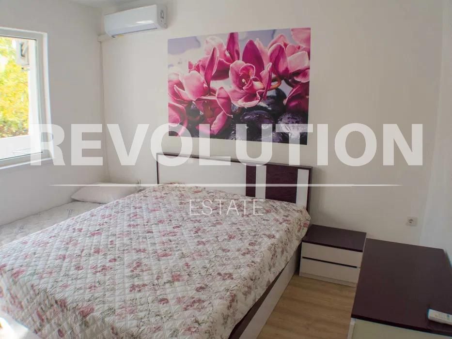 Дава се под наем Тристаен апартамент в Варна, Левски - 70 кв.м за 625 € - Снимка #5