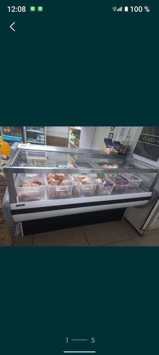 Продам б/у ветринный холодильник.