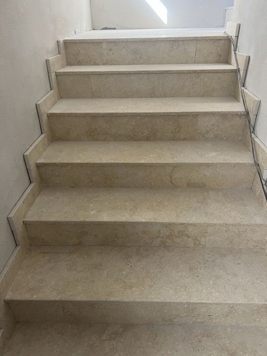 Trepte Scara Granit Marmura Craiova