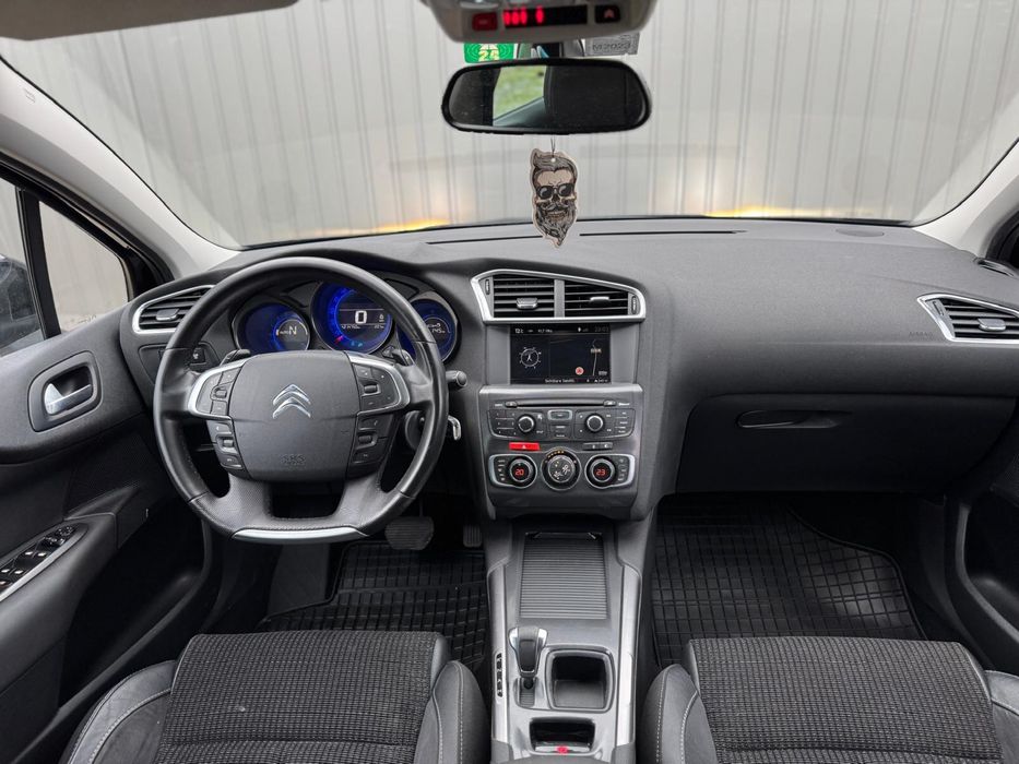 Citroen c4 1.6 hdi cutie automata model exclusive xenon navi impecabil