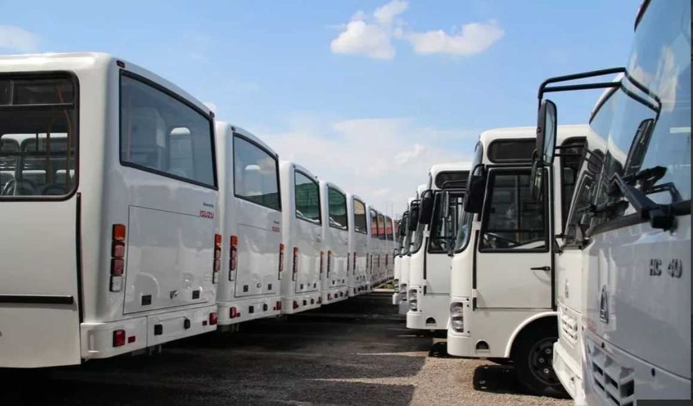 Автобус Isuzu SAZ HC40